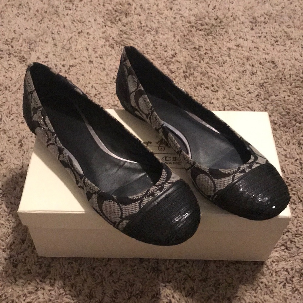 Coach Flats